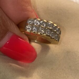 18k gold diamonds ring